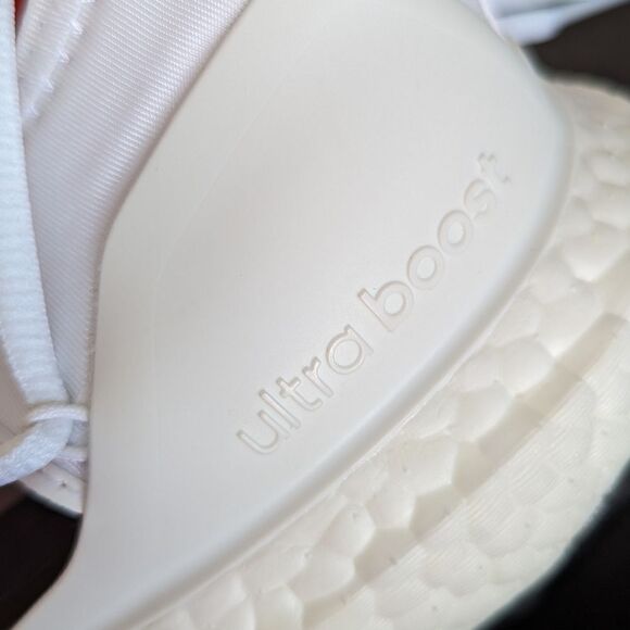 Stella McCartney x Adidas | Cutout Ultra Boost Trainer | White Knit Sneaker Sz 9 - Picture 10 of 15